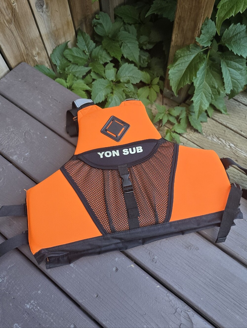 YON SUB High-Visibility Ergonomic Life Vest